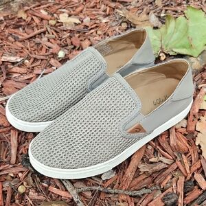 Womens Olukai Slip On Shoes Size 7.5 Natural Taupe Color